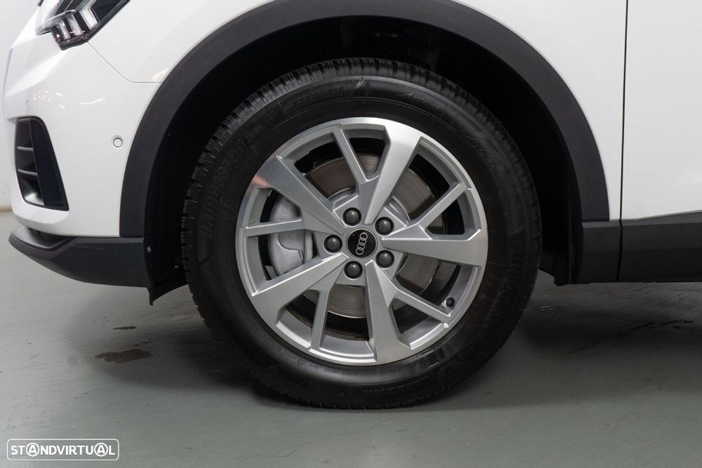 Audi Q3 45 TFSIe S tronic - 21