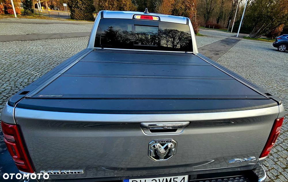 RAM 1500 5.7 Crew Cab Laramie - 31