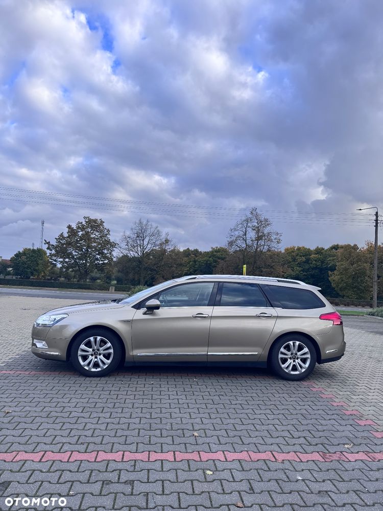 Citroën C5 Tourer HDi 135 FAP Exclusive - 3