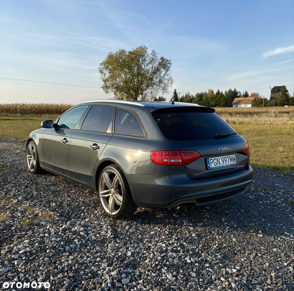 Audi A4 Avant - 3