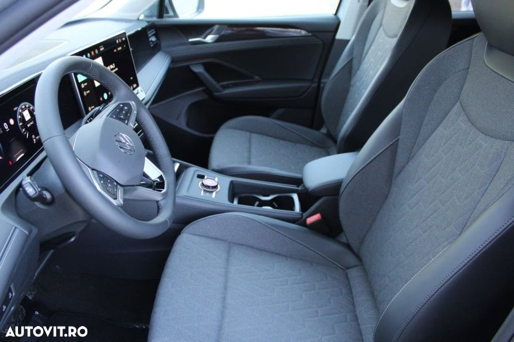 Volkswagen Tiguan - 5