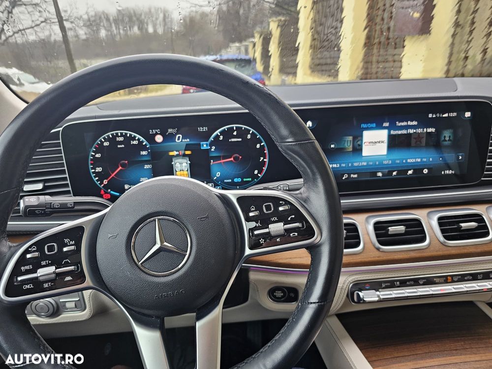 Mercedes-Benz GLE - 12