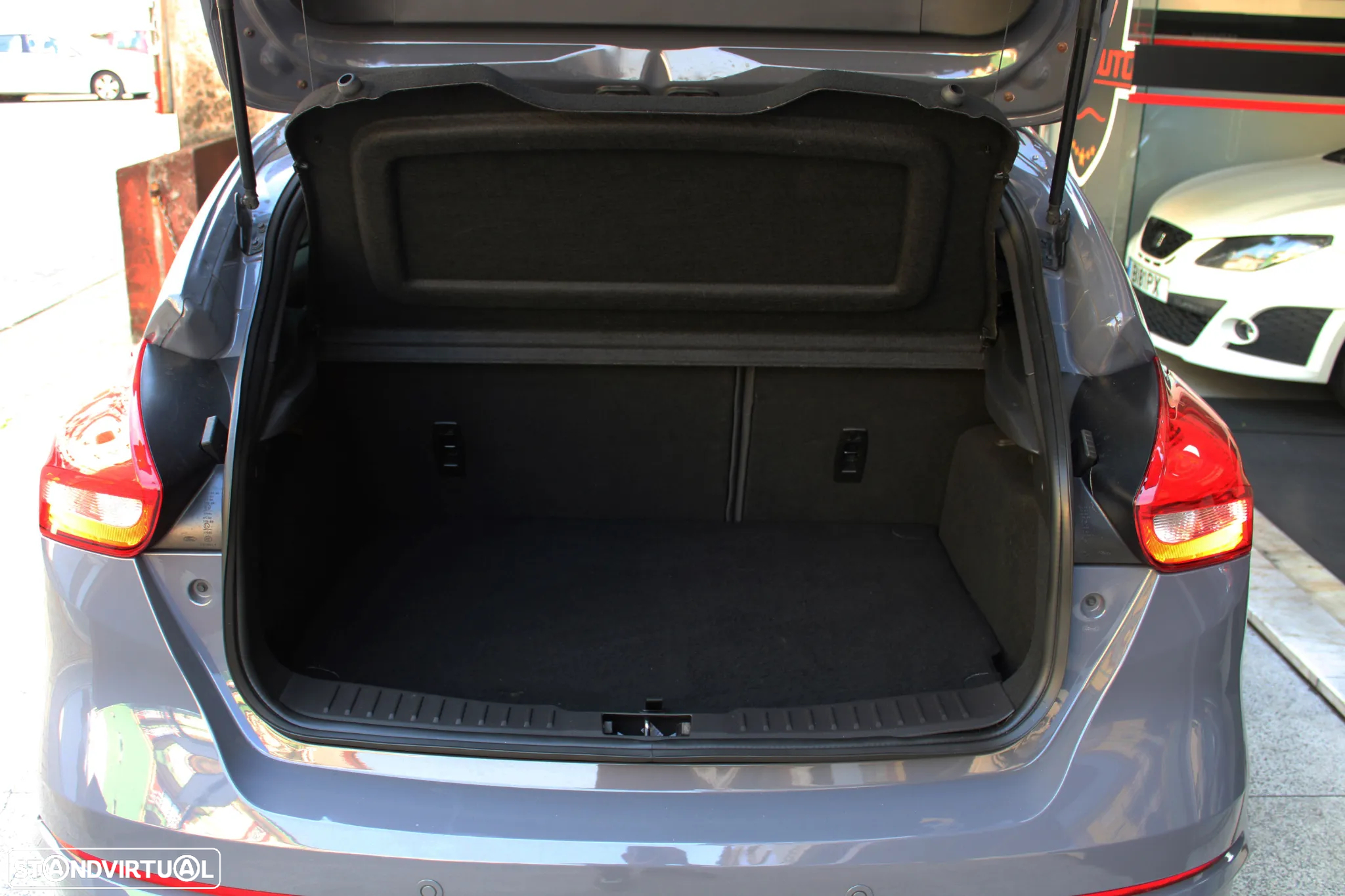 Ford Focus 2.3 EcoBoost RS - 50
