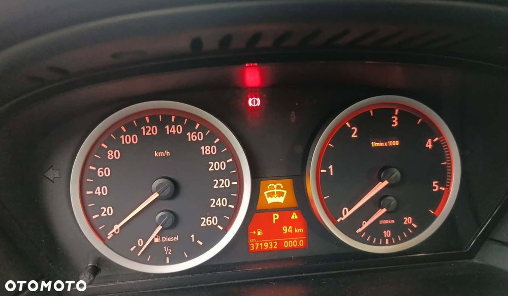BMW Seria 5 - 12