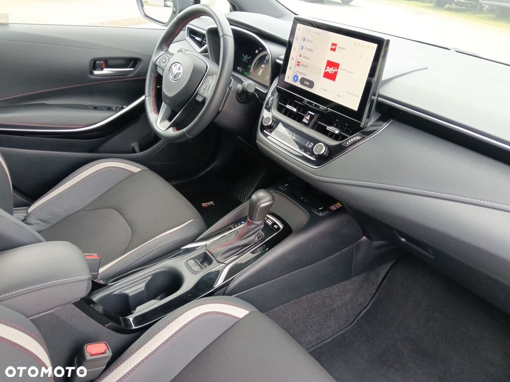 Toyota Corolla - 10