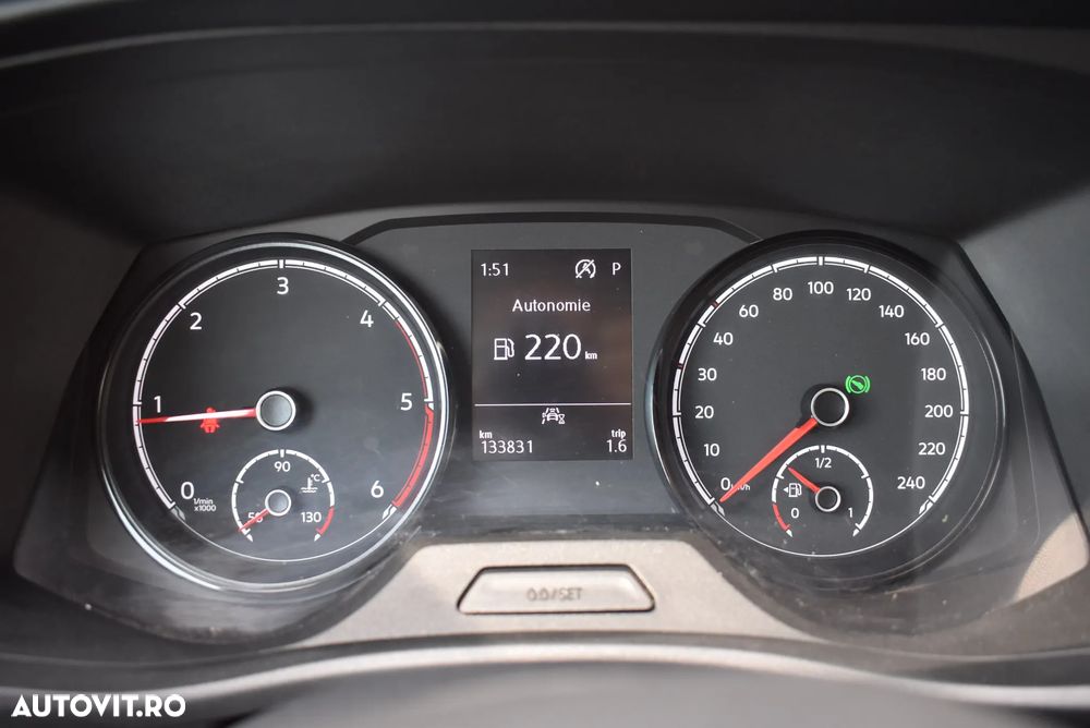 Volkswagen VW VW T6.1 4Motion DSG Kombi KR 2.0 TDI 110KW - 13