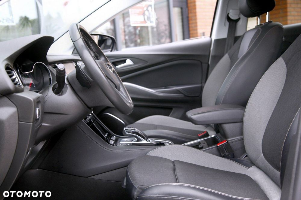 Opel Grandland X - 19