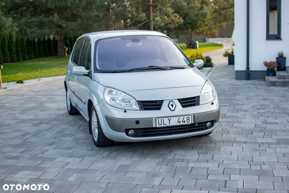 Renault Scenic - 9