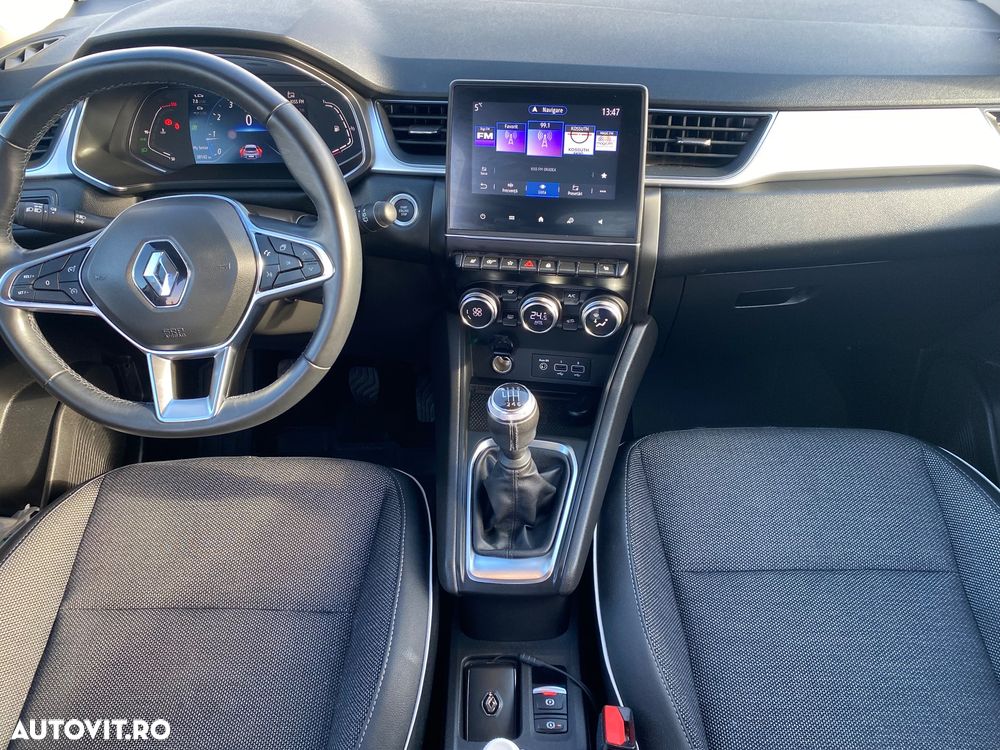 Renault Captur MHEV 140 Techno - 11