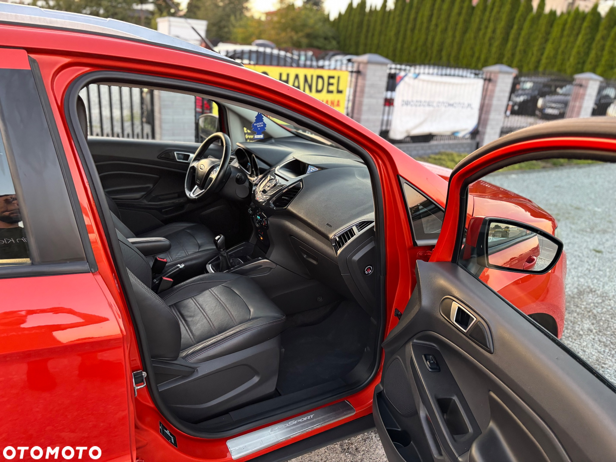 Ford EcoSport - 10