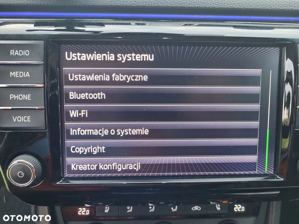 Skoda Superb 2.0 TDI L&K - 20