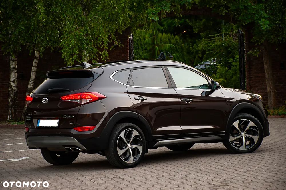 Hyundai Tucson 2.0 CRDI 4WD Automatik Premium - 14