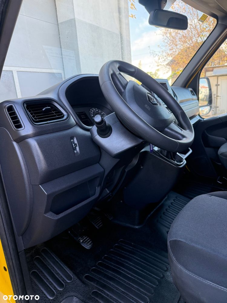 Renault Master - 11
