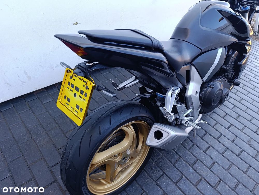 Honda CB - 19