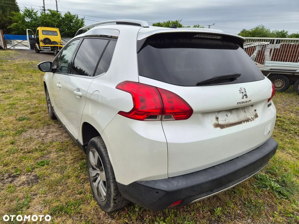 Peugeot 2008 82 VTI Allure - 3