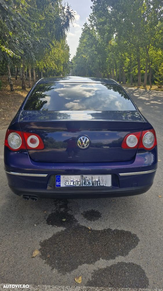 Volkswagen Passat 2.0 TDI BlueMotion Technology DPF Comfortline - 5