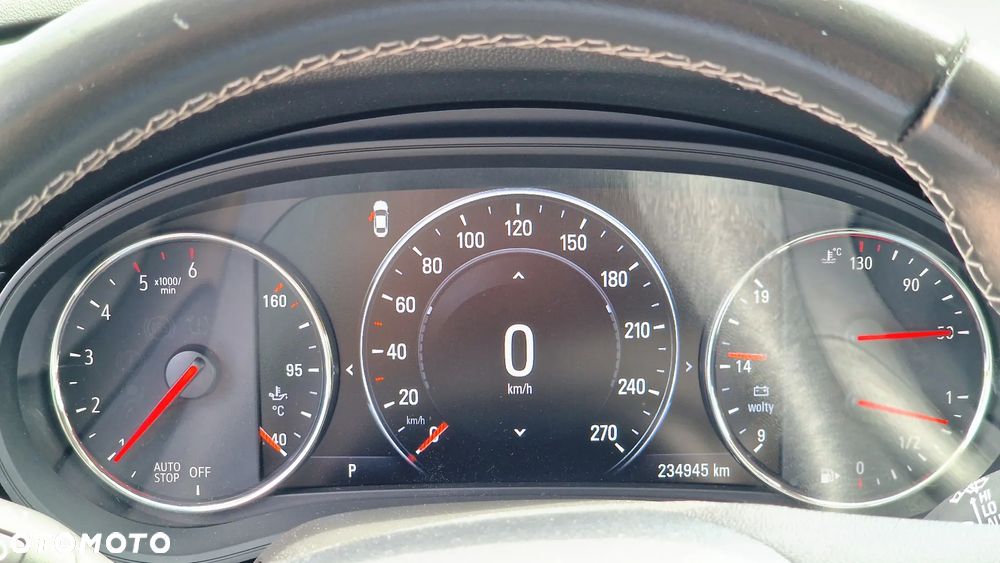Opel Insignia - 17