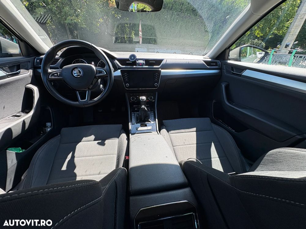 Skoda Superb 2.0 TDI Ambition - 4
