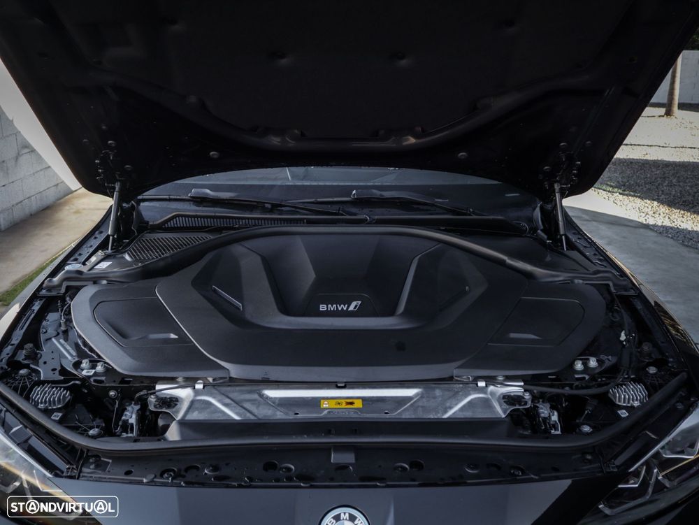 BMW i4 eDrive40 Pack Desportivo M - 50