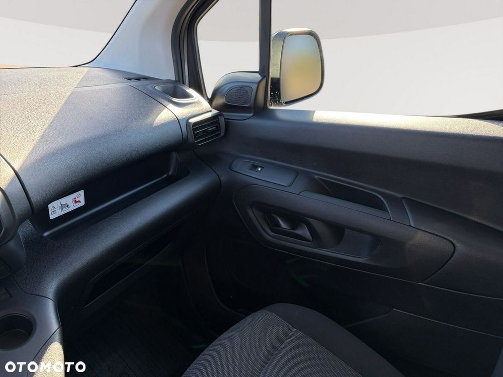 Toyota Proace City - 21