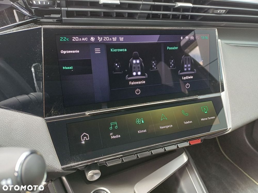Peugeot 408 - 23