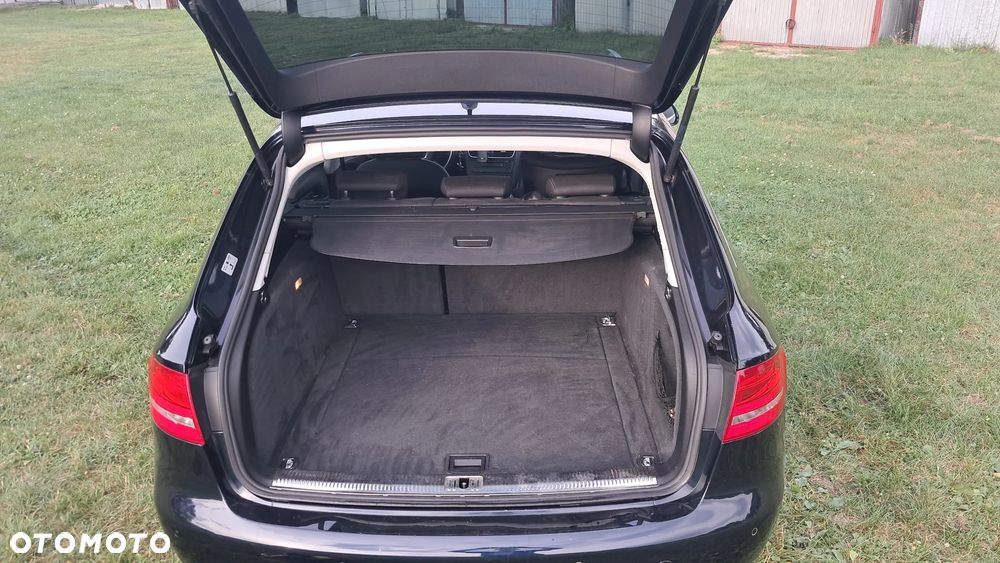 Audi A4 Avant - 9