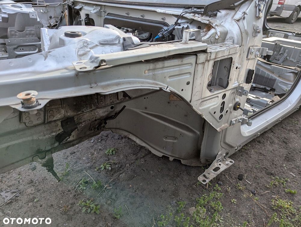 Volvo V60 II 2018-2025 ćwiartka przód przednia lewa - 8