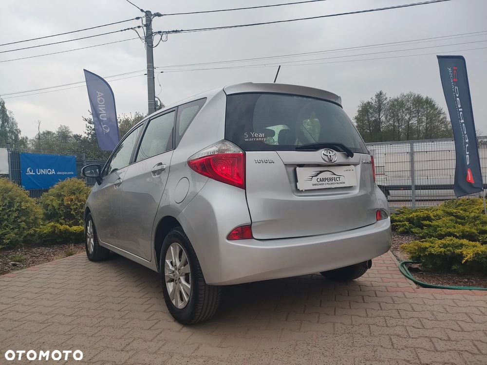 Toyota Verso S 1.33 VVT-i Cool - 8
