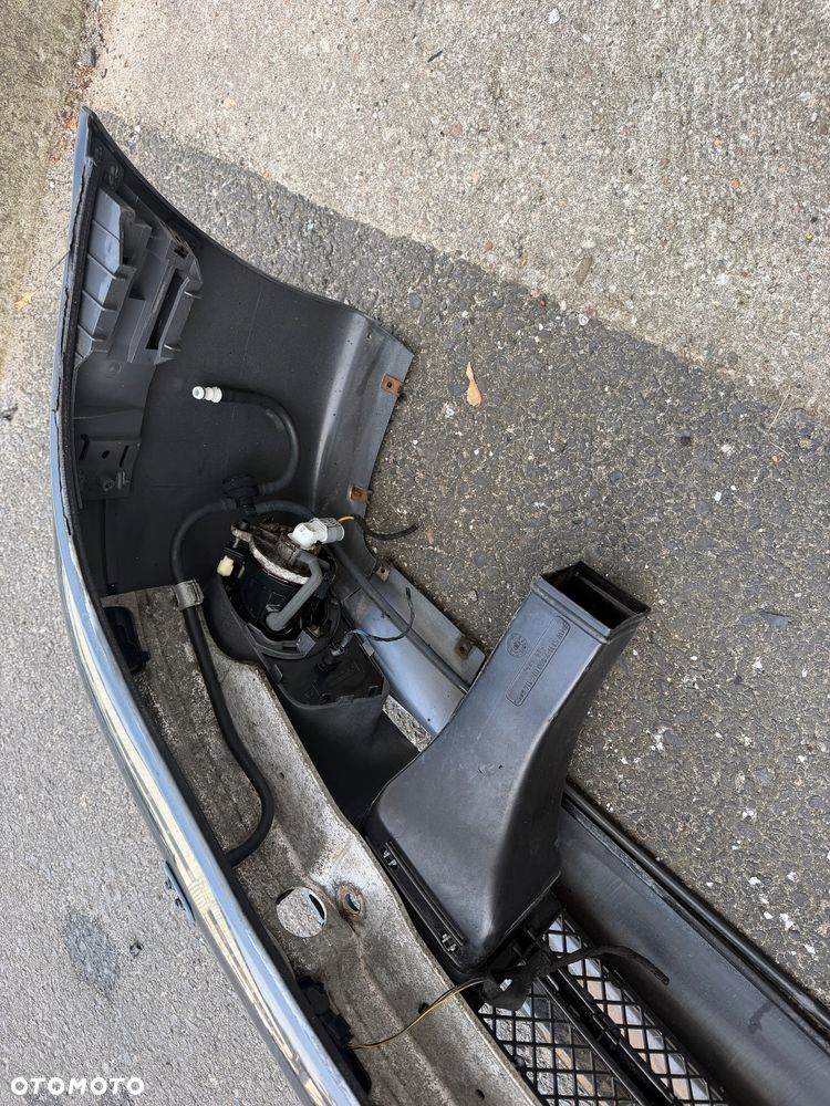 Kompletny zderzak Bmw e39 M pakiet kratka miecz halogeny listwy Oryginalny - 9