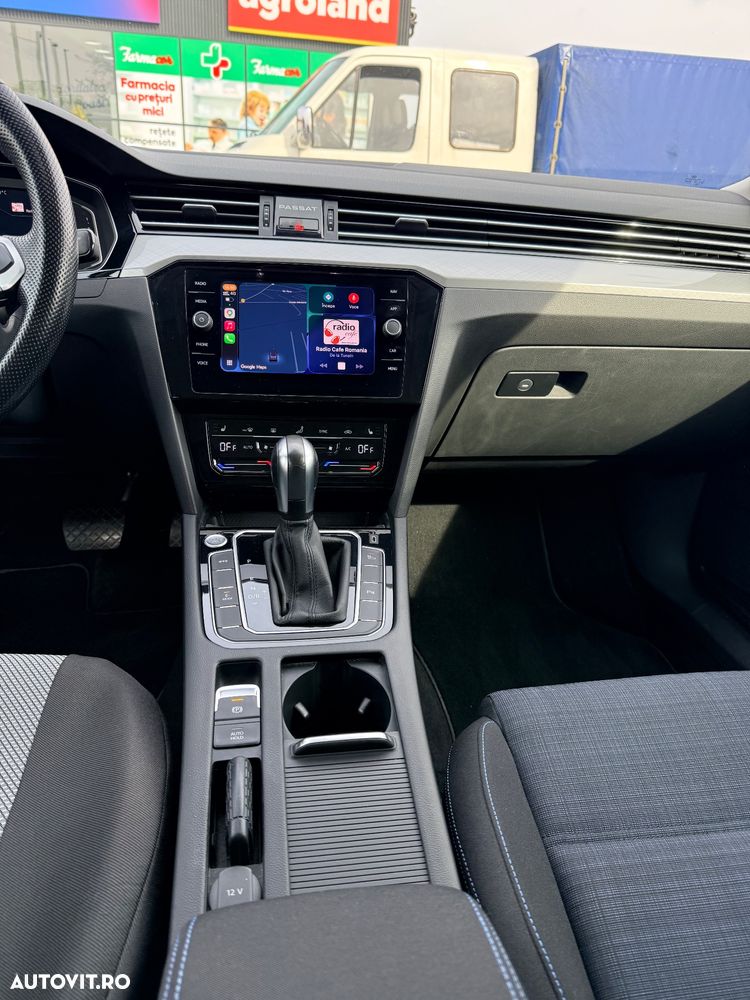 Volkswagen Passat - 26