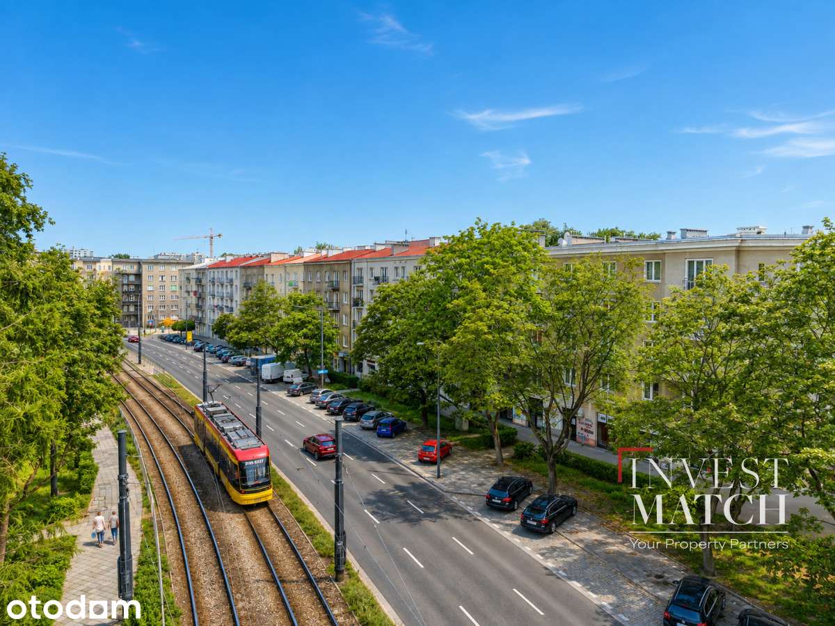 Słoneczna Kawalerka po Remoncie w Kamienicy | Wola