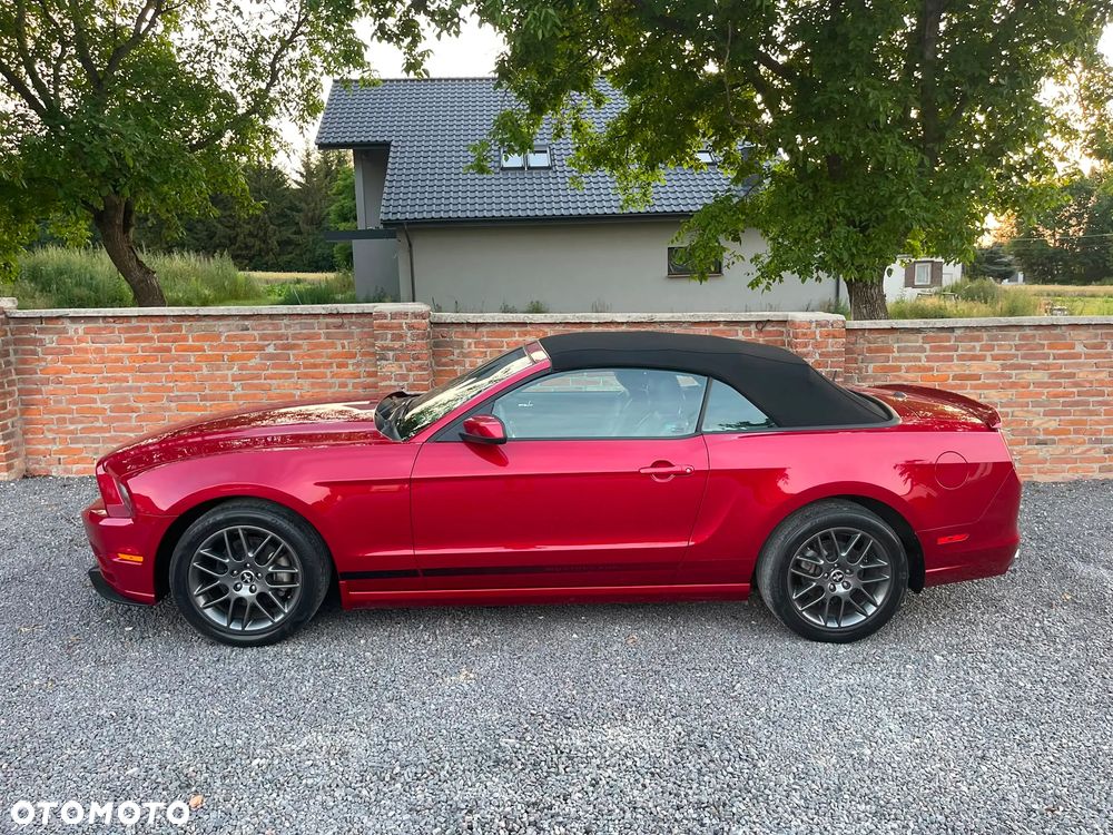 Ford Mustang 3.7 V6 Premium - 2
