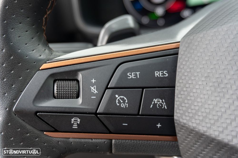Cupra Formentor 1.4 e-Hybrid DSG VZ - 22