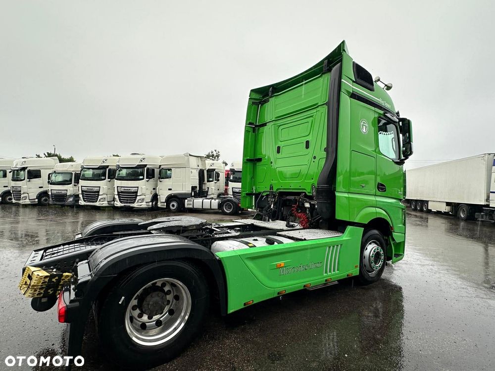 Mercedes-Benz Actros 1845 Big Space - 3