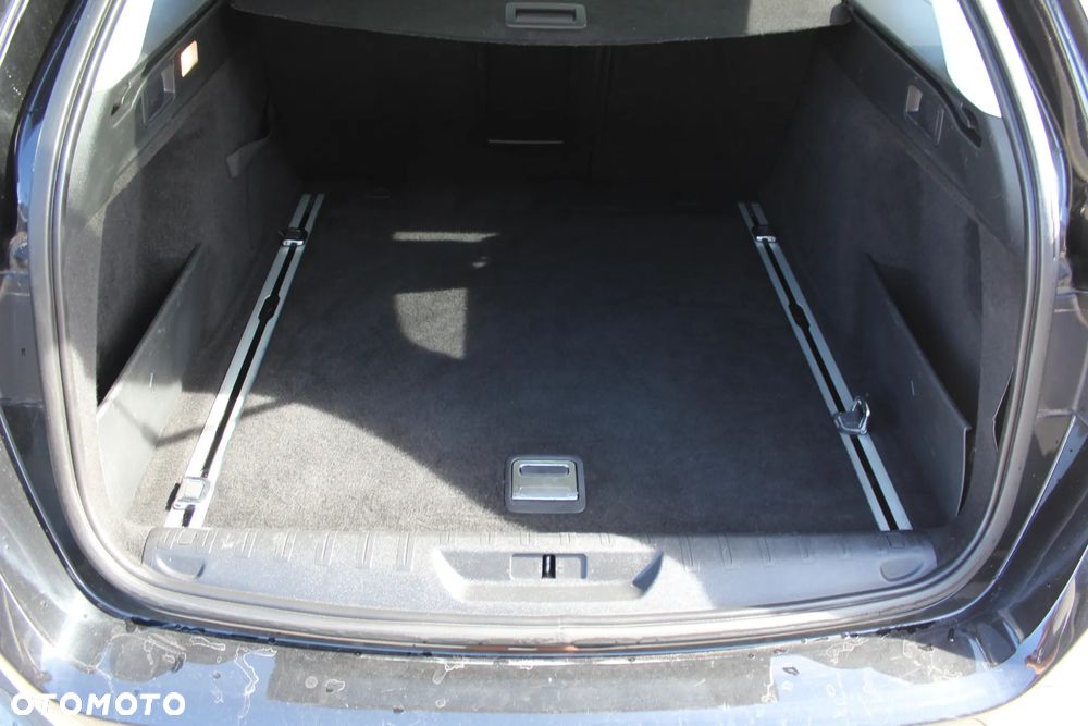Peugeot 308 e-HDi FAP 115 Stop&Start Business Line Niveau 2 - 15