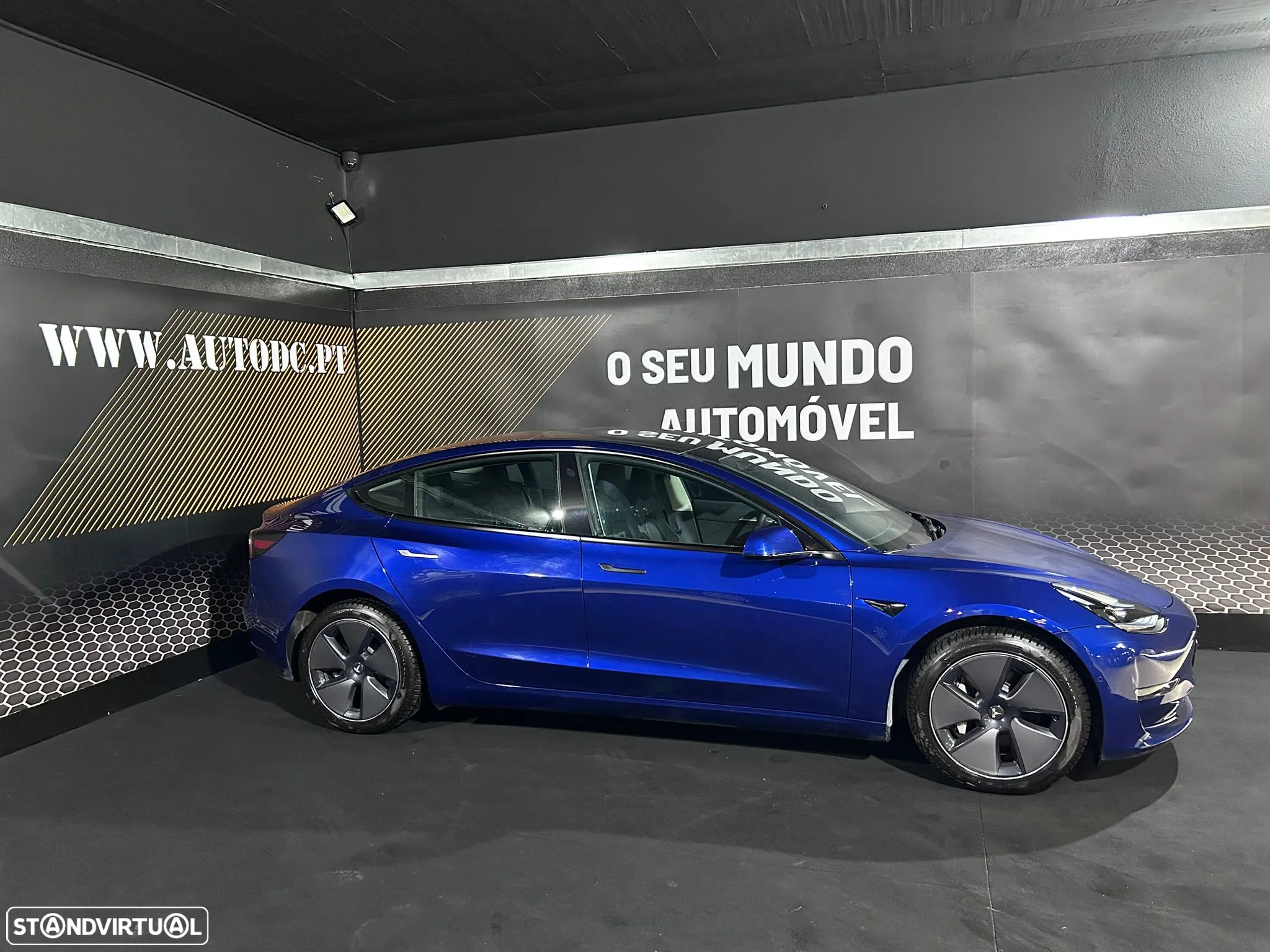 Tesla Model 3 Long Range AWD Dual Motor - 2