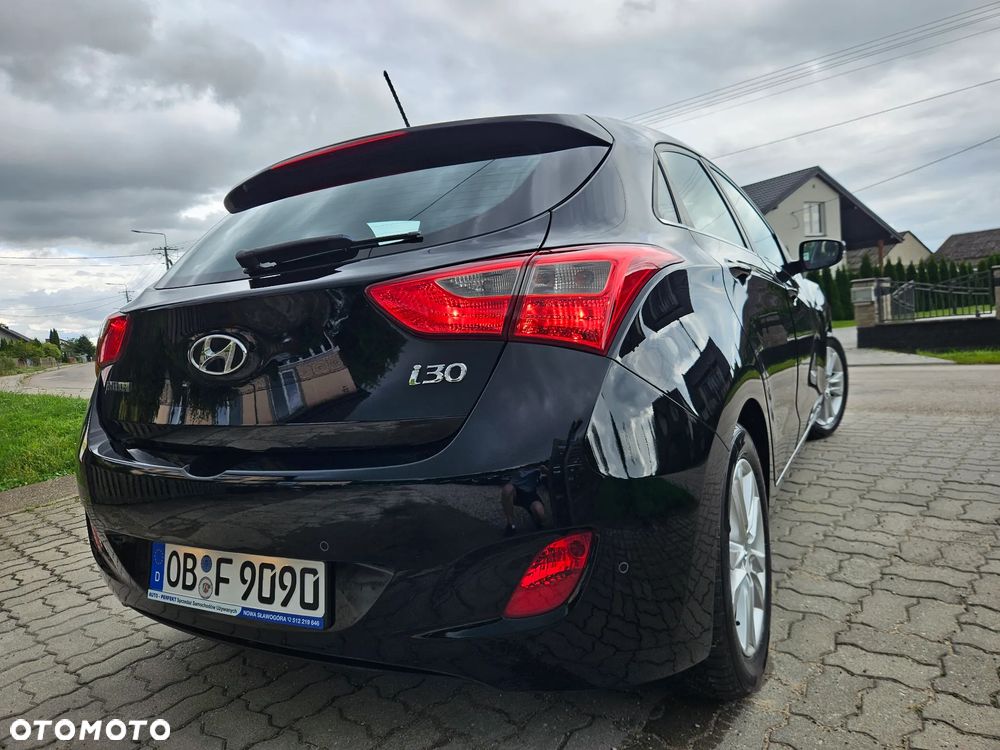 Hyundai i30 i30cw 1.4 Edition Plus - 9