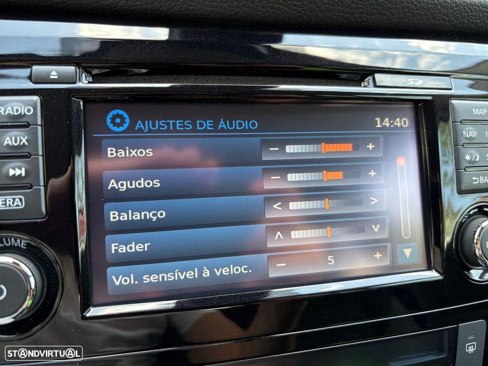 Nissan Qashqai 1.2 DIG-T N-Connecta RS+PS 18 - 28