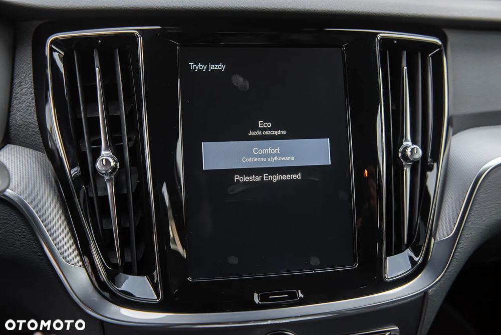 Volvo V60 T5 Geartronic R-Design - 26