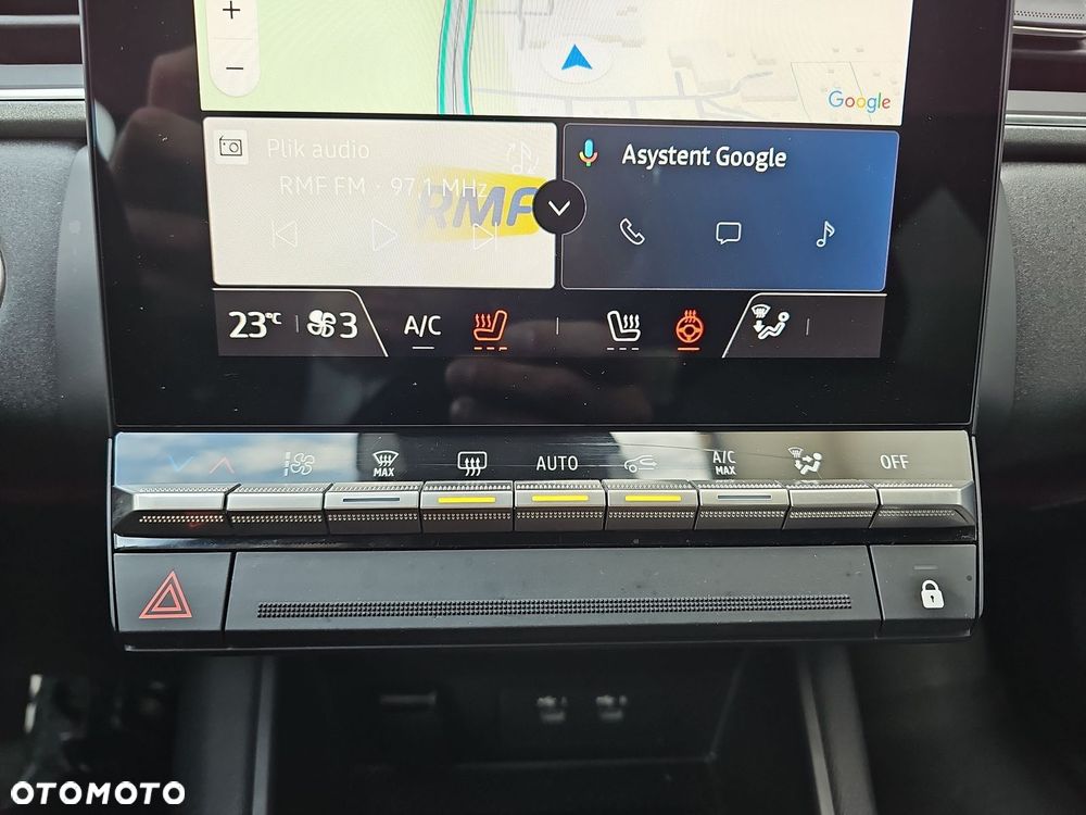 Renault Captur 1.3 TCe mHEV Techno EDC - 24