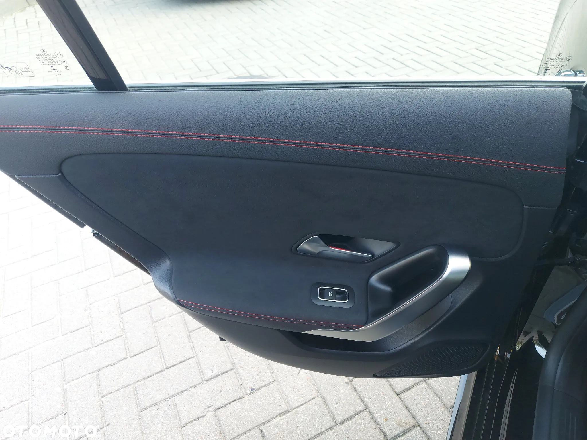 Mercedes-Benz CLA 200 d 8G-DCT AMG Line - 11