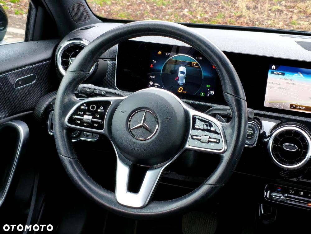 Mercedes-Benz Klasa A 200 d 8G-DCT Edition 1 - 17