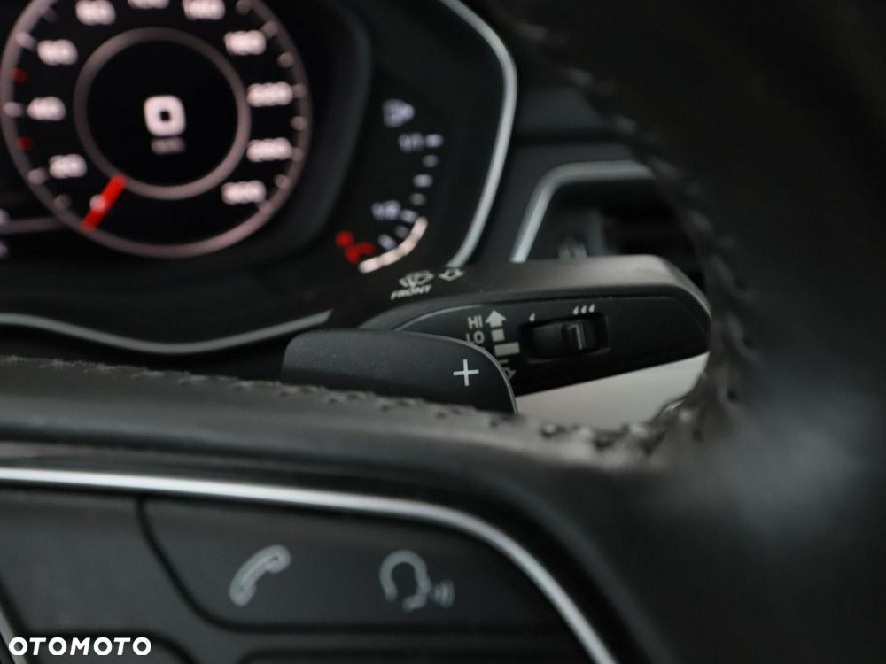 Audi A5 Sportback 40 TFSI S tronic design - 35