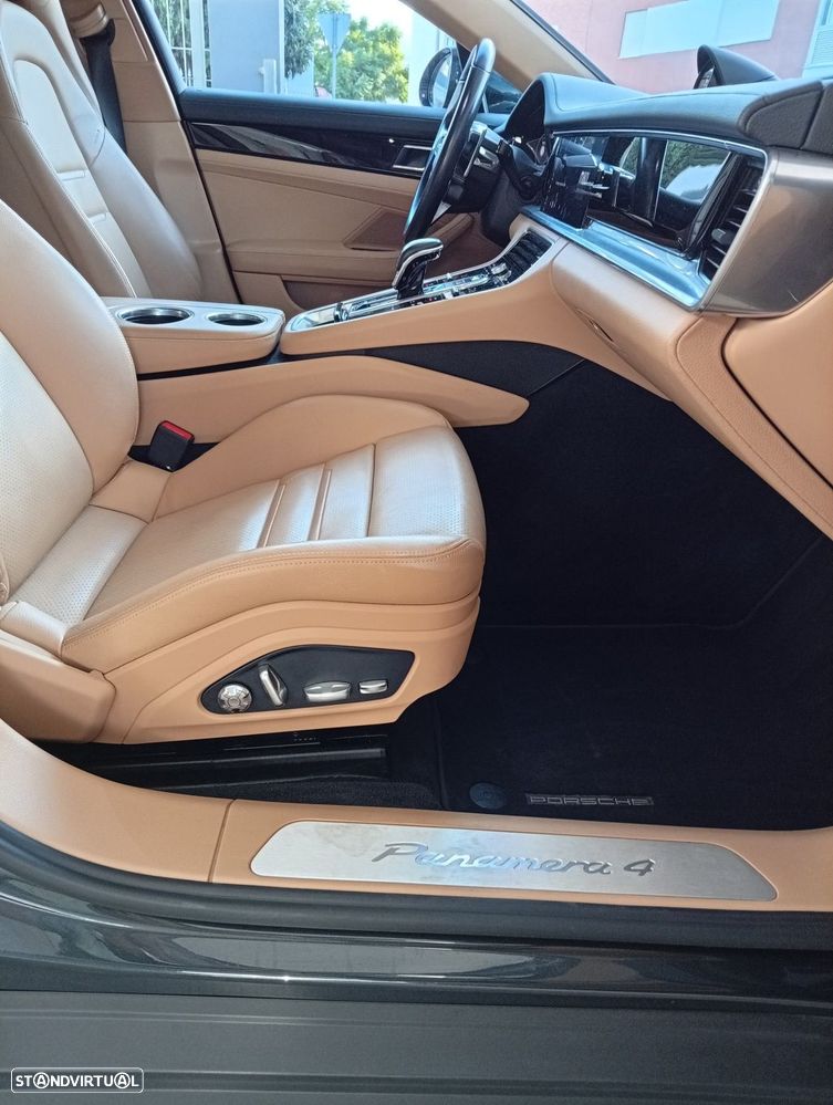 Porsche Panamera Sport Turismo 4 E-Hybrid Platinum Edition - 26