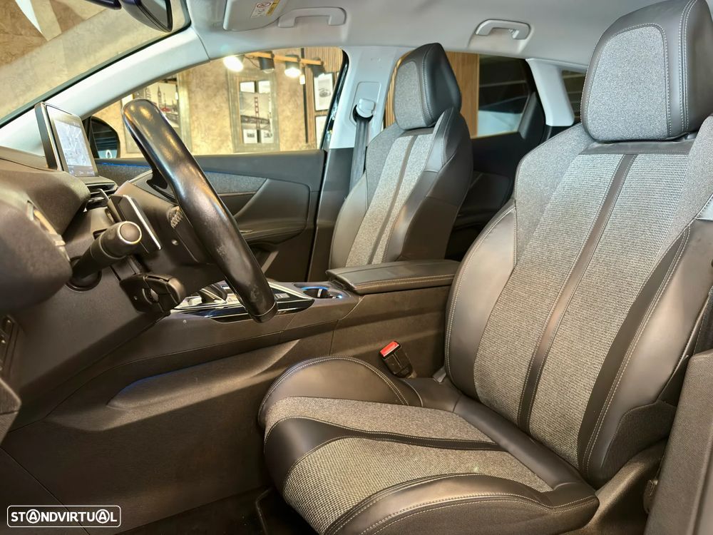 Peugeot 3008 1.6 BlueHDi Allure EAT6 - 18