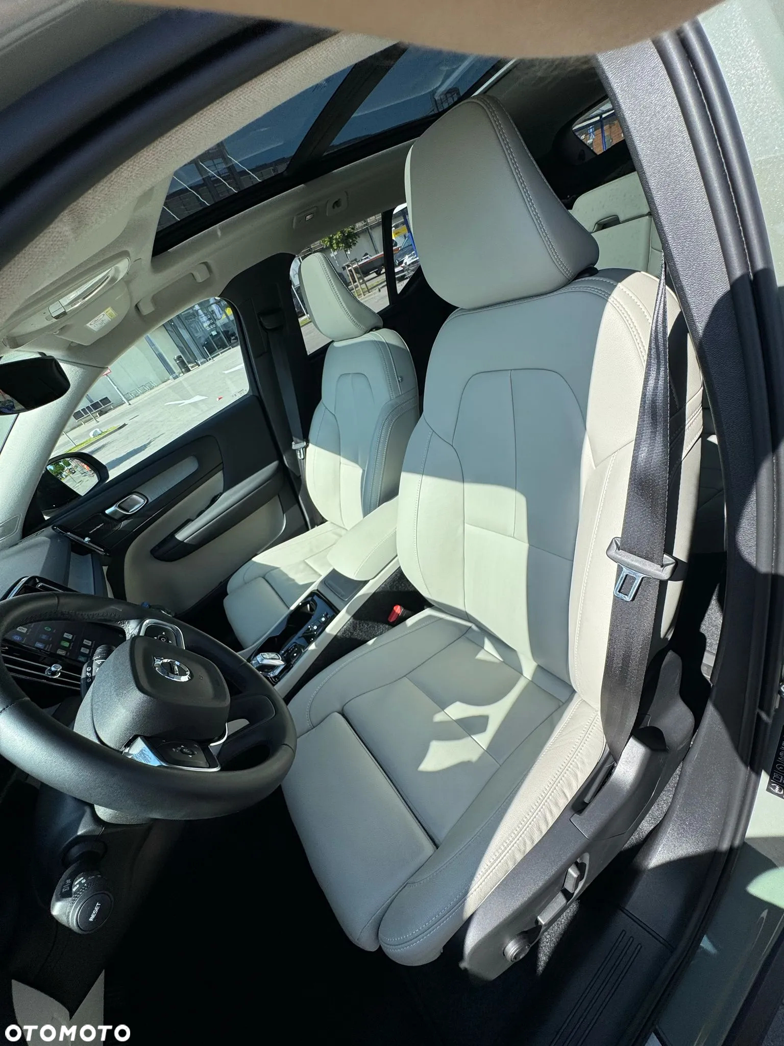 Volvo XC 40 B4 Ultimate Dark - 4