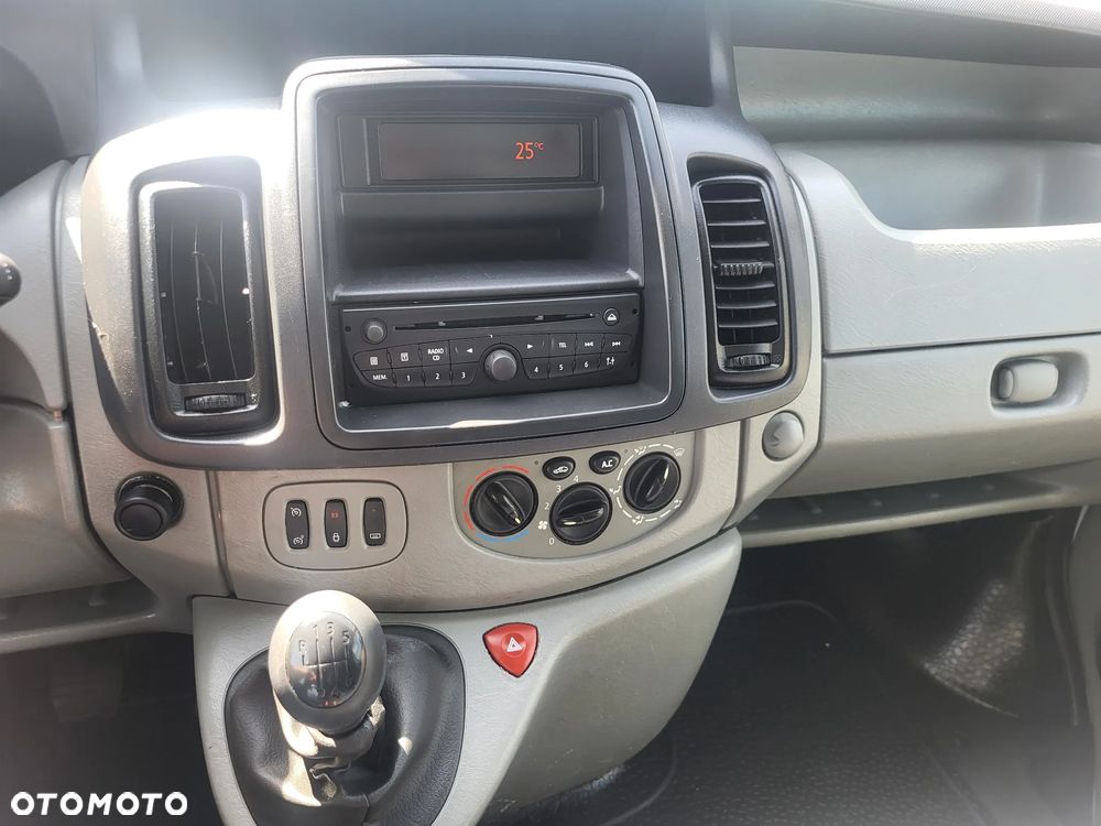 Renault Trafic - 29