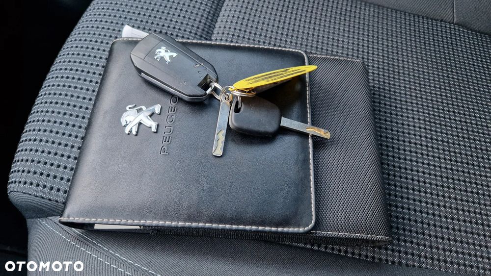 Peugeot 508 SW BlueHDi 150 Stop&Start Allure - 29