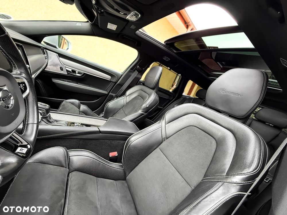 Volvo V90 D5 AWD Geartronic R Design - 29