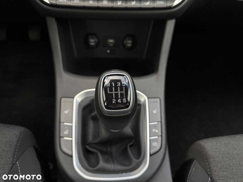 Hyundai i30 - 33